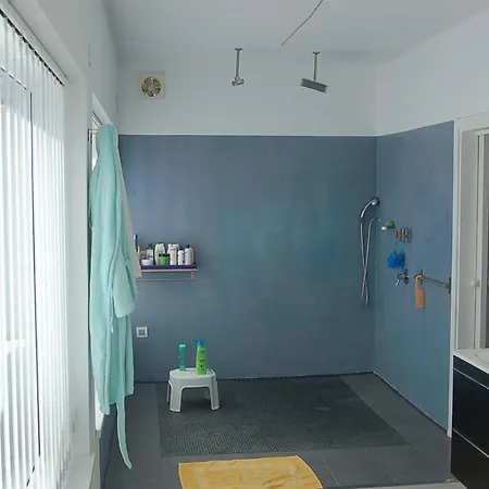 Haus Up - #93075 *
